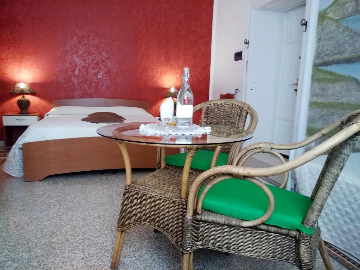 B&B Vico Vacanze Vico Del Gargano Ngoại thất bức ảnh