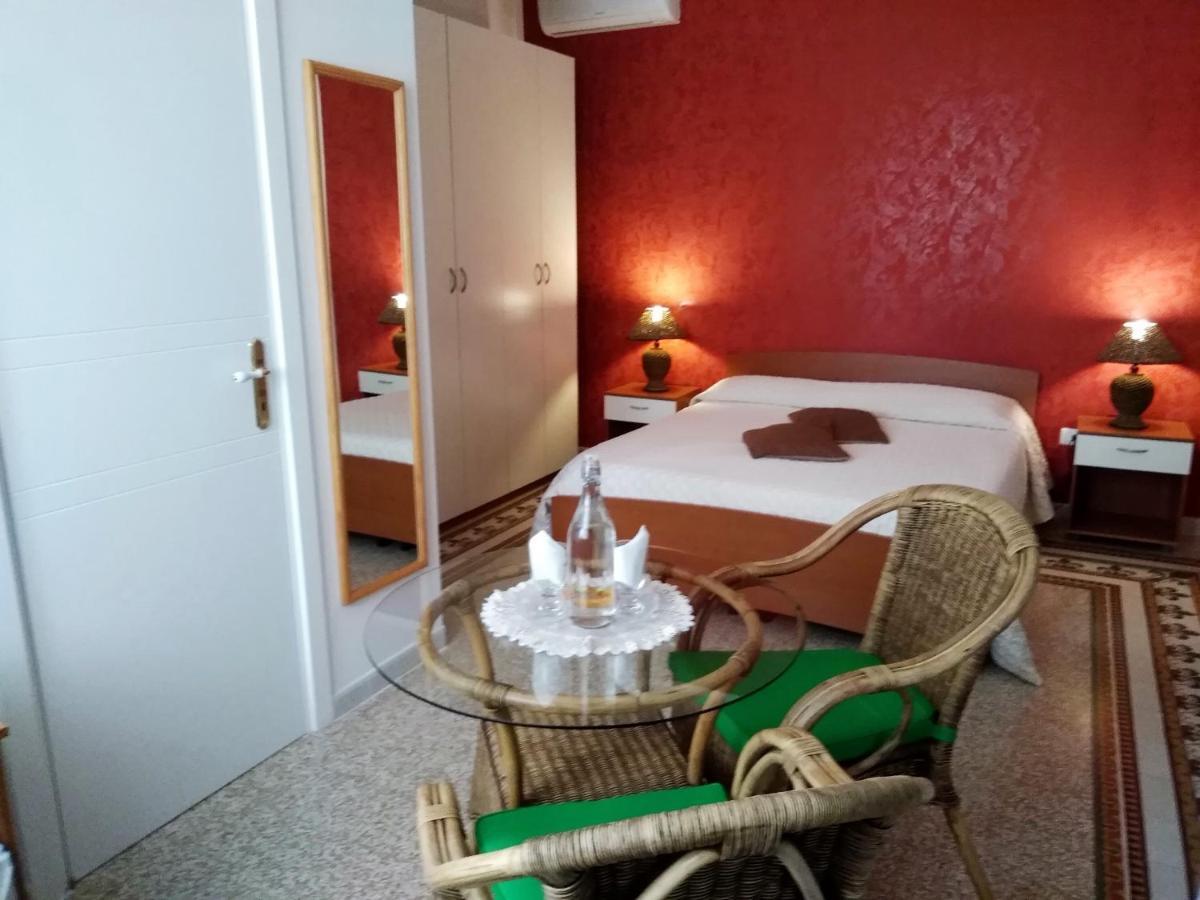 B&B Vico Vacanze Vico Del Gargano Ngoại thất bức ảnh
